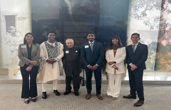 Consul Sripal Chittyreddy accompanied by Vice Consul Himani Dhamija participated in the inauguration of Nelson Mandela monument at California State University, Fresno. Consul also paid floral tributes to Mahatma Gandhi’s monument in the Peace Garden and recounted the iconic leadership, and pathway to peace provided by Mahatma Gandhi and Nelson Mandela. A interactive session with Indian students in California State University, Fresno, was also organized, where Indian students interacted with the Consulate officials.